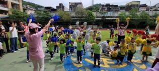 20240427_112學年度第66屆校慶進場及表演:LINE_ALBUM_20240427校慶進場及表演_240427_5